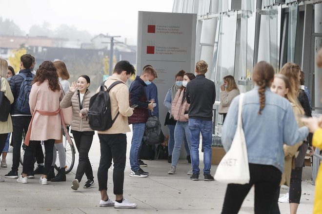 Kdaj bo razpis za vpis na fakultete objavljen, še vedno ni znano. FOTO: Leon Vidic/Delo