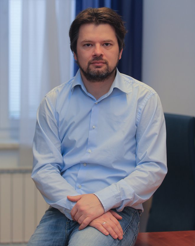 Dr. Boštjan Brezovnik, predsednik strokovne skupine za pripravo pokrjinske zakonodaje. Foto: Tadej Regent