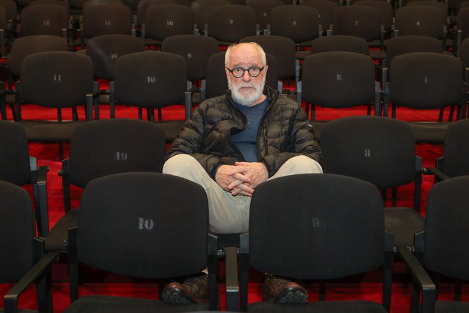 Janeza Hočevarja - Rifleta lahko vidimo tudi med igralsko sušo, na spletu v predstavi Optimisti in na televiziji v Primerih inšpektorja Vrenka. Foto Marko Feist