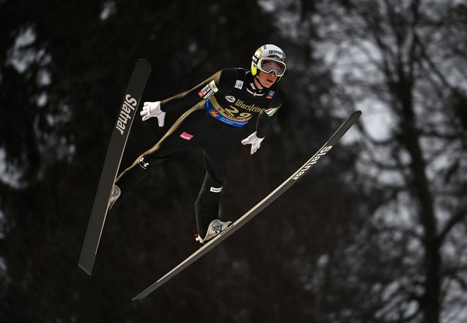 Bor Pavlovčič je danes zaostal le za&nbsp;Halvorjem Egnerjem Granerudom. FOTO: Ina Fassbender/AFP