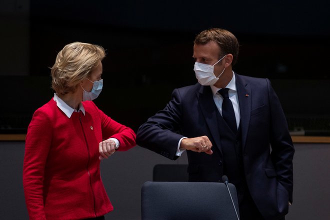 Francoski predsednik Emmanuel Macron je pobudnik konference o prihodnosti EU, ki jo je nato v svoje načrte vključila tudi predsednica evropske komisije Ursula von der Leyen. FOTO: Reuters