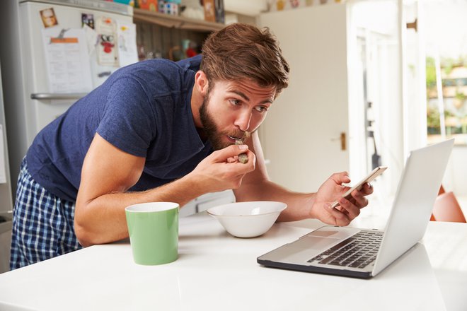 Ker priporočeno porcijo izdelka določi proizvajalec sam, tu lahko nastane težava. FOTO: Shutterstock