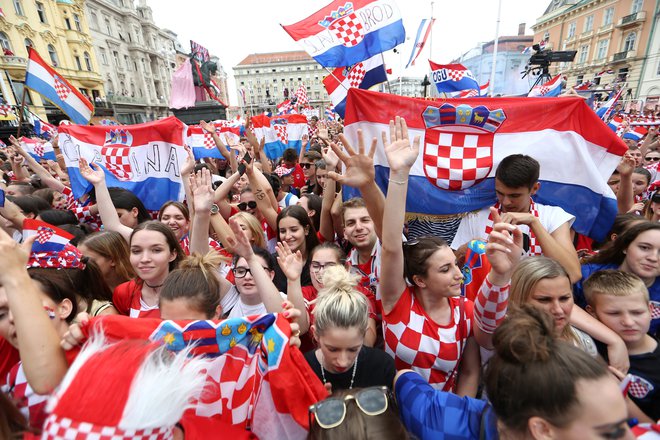 Noro vzdušje v Zagreb.u FOTO: Antonio Bronić. Reuters