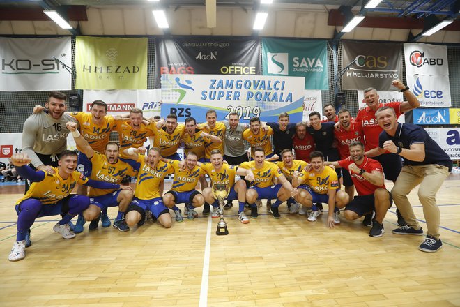 Celjani so na uvodu osvojili superpokal. FOTO: Leon Vidic