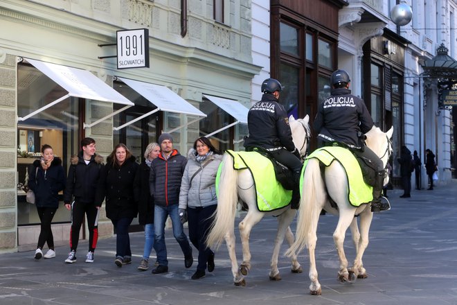 Policisti so redni obiskovalci Slowatcha na Čopovi. FOTO: Igor Mali