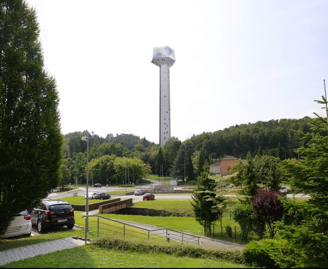 Stolp Kristal naj bi bil najvišji objekt v Sloveniji. FOTOgrafije: Rogaska-slatina.si