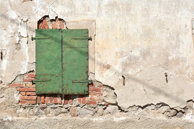 Dejstvo je, da mladi v teh časih težko pridejo do stanovanj, kljub temu da so zaposleni. V številnih primerih jim pri tem pomagajo starši. Pri vsem tem pa se cene najemnin iz leta v leto višajo in nič ne kaže, da bi se stanje v bližnji prihodnosti izboljšalo. FOTO:&nbsp;Shutterstock&nbsp;