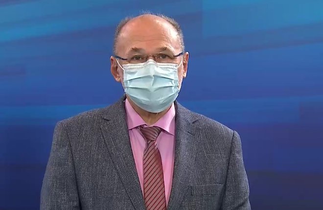 Jelko Kacin je poudaril, da epidemiološke razmere še niso dovolj dobre za sproščanje ukrepov. FOTO: RTV Slovenija