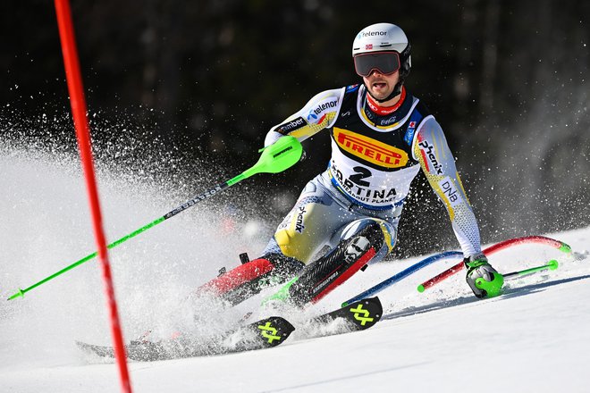 Sebastian Foss-Solevaag je z najboljšo drugo vožnjo osvojil zlato. FOTO: Fabrice Coffrini/AFP