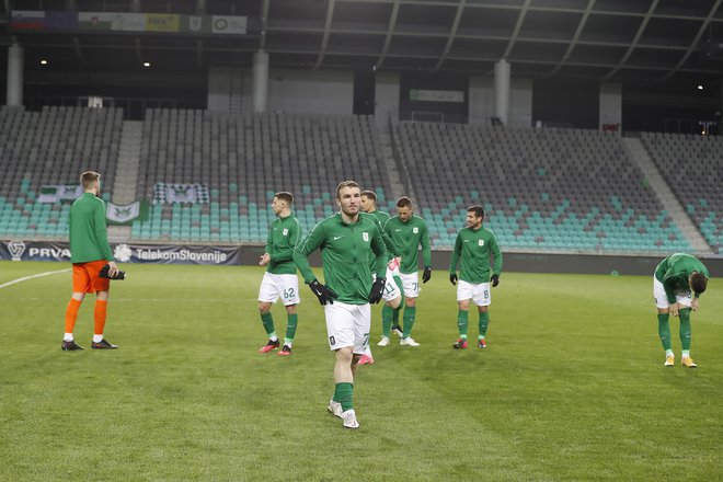 Ljubljanski nogometaši so na gostovanju v Kidričevem osvojili le točko, s katero so resda povečali prednost pred Mariborom. FOTO: Leon Vidic