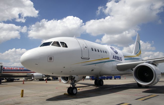 Strategija družbe SouthEast Airlines je, da bo po pridobitvi certifikata letalskega prevoznika nudilo storitve rednih in izrednih prevozov potnikov in tovora v zračnem prometu. FOTO: Darrel Byers/Reuters Pictures