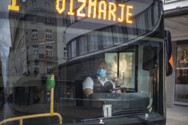 Testiranje voznikov LPP se je končalo brez ene same odkrite okužbe. FOTO: Voranc Vogel/Delo