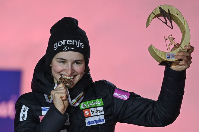 Nika Križnar je dodatno povečala zbirko slovenskih odličij na letošnjem SP.&nbsp; FOTO: Christof Stache/AFP