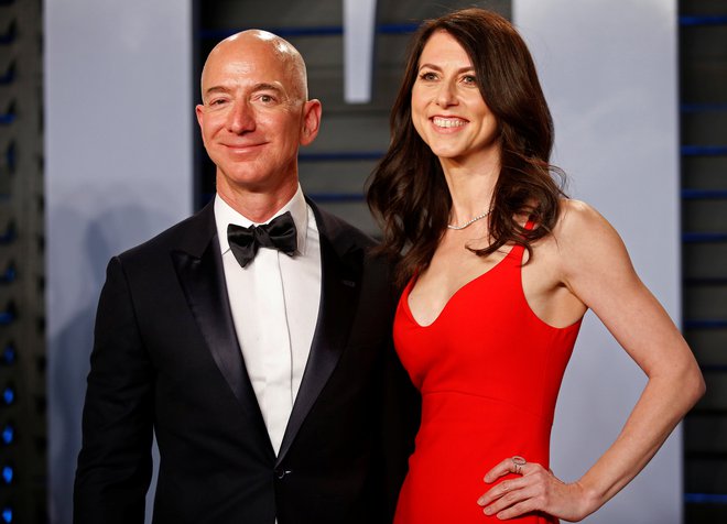 Jeff Bezos je svoji nekdanji ženi MacKenzie zaželel vse dobro. Njuna fotografija pa je še iz časov, ko sta bila par. FOTO: Danny Moloshok/Reuters