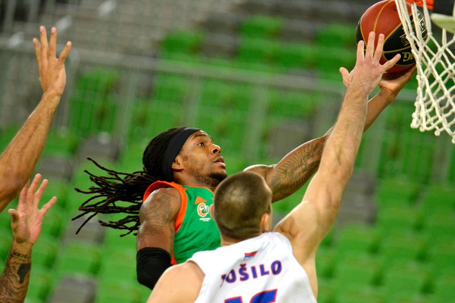 Kendrick Perry se je na prvi tekmi z Igokeo izkazal s 27 točkami in 9 asistencami. FOTO: Cedevita Olimpija