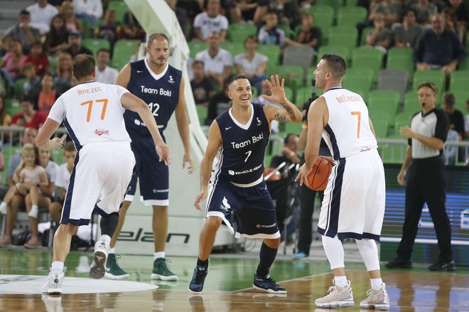 Nekdanji košarkarski zvezdnik Boštjan Nachbar z družino živi v Barceloni. FOTO: Leon Vidic