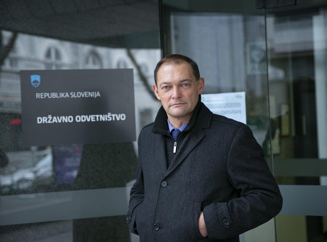 Državno odvetništvo, ki ga vodi generalni državni odvetnik Jurij Groznik, je po naših informacijah predlog za poravnavo zavrnilo.<br />
FOTO: Jože Suhadolnik/Delo