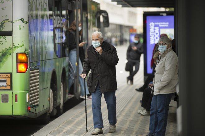 Kakšno dediščino zapuščamo prihodnjim generacijam, če vsi molčimo? FOTO: Jure Eržen/Delo