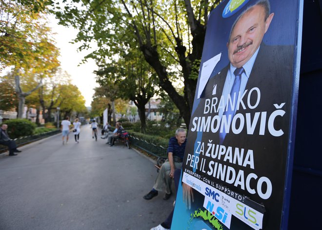 Branko Simonovič ne želi konkretno odgovoriti, ali na mestu predsednika Desusa vidi Jožeta Podgorška. FOTO: Igor Zaplatil/Delo