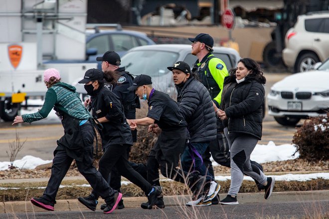 Zaradi 21-letnega Ahmada Al Aliwija Alisse se je obisk trgovine v Boulderju sprevrgel v boj za preživetje. FOTO: Chet Strange/AFP