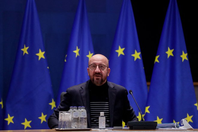 Predsednik evropskega sveta Charles Michel je pred dnevi sporočil, da pandemija ne dopušča drugega kot vnovično zasedanje z videokonferenco. FOTO: Stephanie Lecocq/AFP