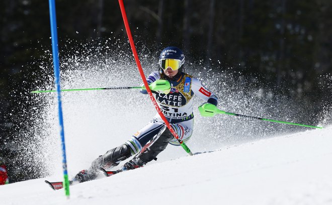 Andreja Slokar je navdušila z odlično predstavo na svetovnem prvenstvu, zdaj pa je bila prepričljiva tudi doma. FOTO: Denis Balibouse/Reuters