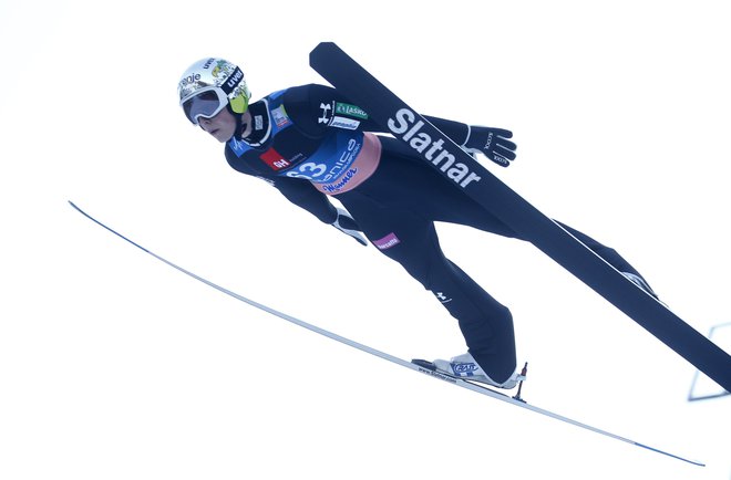 Bor Pavlovčič je tretjič skočil na zmagovalni oder. FOTO: Srdjan Zivulovic/Reuters