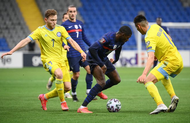 Ousmane Dembele je dosegel svoj prvi gol na uradni tekmi francoske reprezentance. FOTO: Franck Fife/AFP