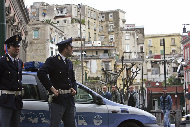 &#39;Ndrangheta velja za eno najmočnejših skupin organiziranega kriminala, ker nadzira večino kokaina, ki prihaja v Evropo. FOTO: Reuters