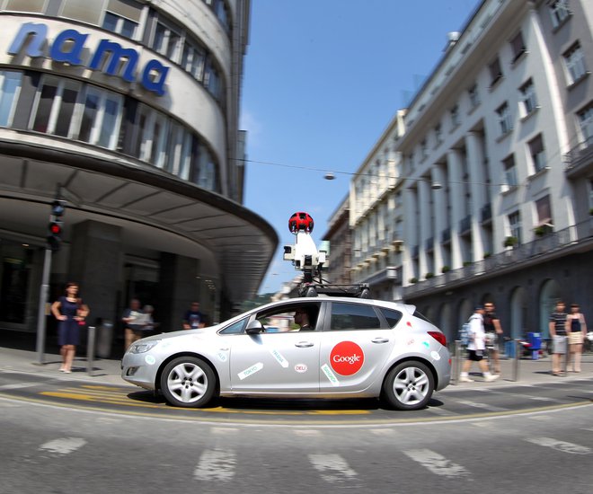 Google je snemanje ulic po Sloveniji začel poleti 2013. FOTO: Matej Družnik/Delo&nbsp;