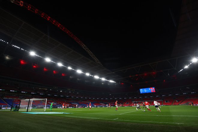 Nogometaši se veselijo dni, ko tribune Wembleyja ne bodo več prazne. FOTO: Catherine Ivill/AFP