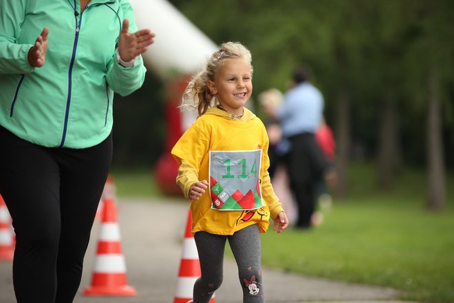 Starši naj mladim pomagajo pri odkrivanju novih motivov. FOTO: Jure Eržen/Delo