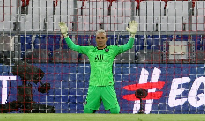 Keylor Navas se je v četrtfinalnem dvoboju LP z Bayernom izkazal s fantastičnimi obrambami. FOTO: Kai Pfaffenbach/Reuters