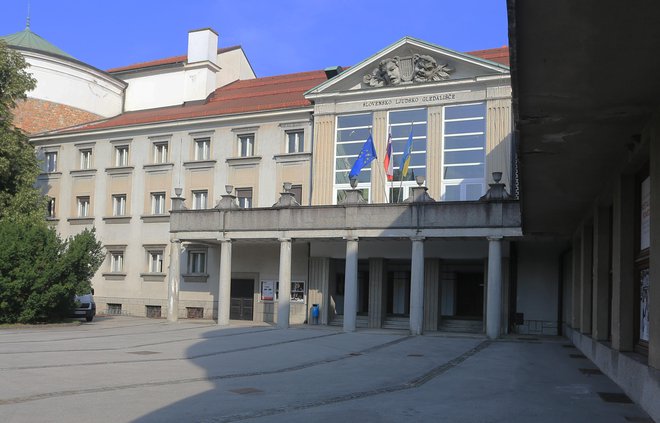 V SLG Celje bodo uprizorili predstavo za tri ljudi. FOTO: Tadej Regent