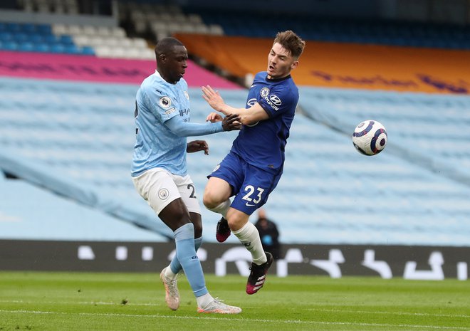 Med sobotnim derbijem angleške lige Manchester City – Chelsea so tribune še vedno samevale. FOTO: Martin Rickett/Reuters