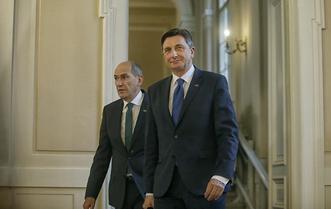 DZ lahko v skladu s poslovnikom od predsednika republike zahteva mnenje o predlogu obtožbe predsednika vlade. FOTO: Blaž Samec/Delo