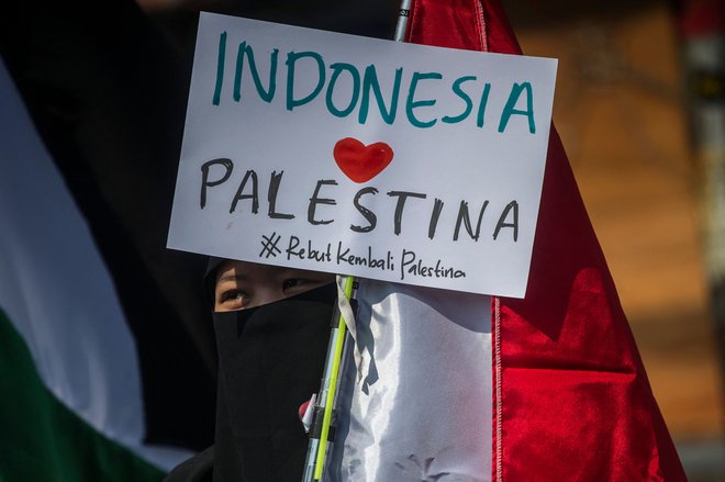 Pretežno muslimanska Indonezija nima diplomatskih odnosov z Izraelom. FOTO: Juni Kriswanto/AFP