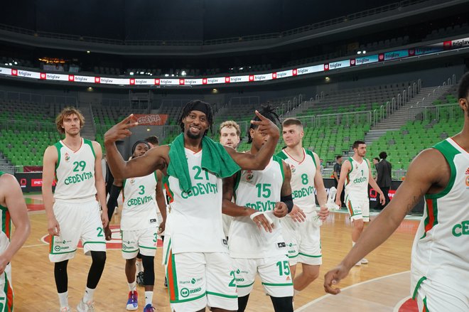 Košarkarji Cedevite Olimpije so postali prvi finalisti lige Nova KBM. FOTO: Cedevita Olimpija