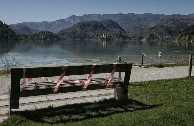 Poškodovani plinovod na Bledu so že sanirali. FOTO: Blaž Samec/Delo