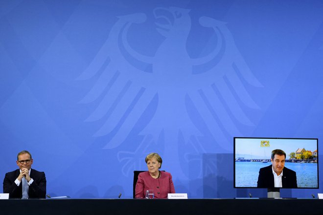 Nemška kanclerka Angela Merkel je poudarila, da ne sme nastati vtis, da je cepljenje otrok predpogoj za šolanje ali dopustovanje.<br />
Foto: Annegret Hilse/AFP