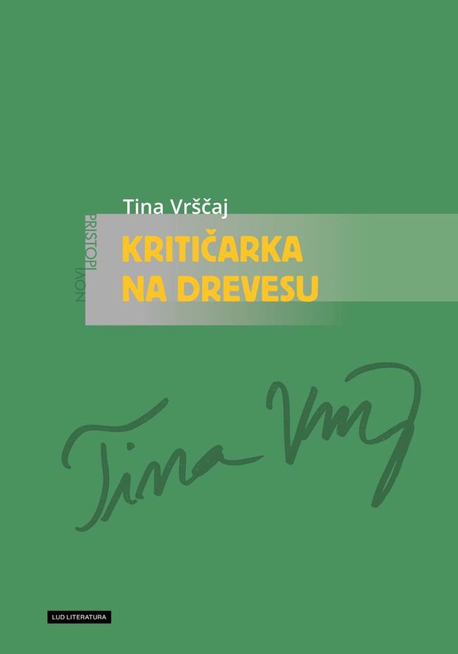 Kritičarka na drevesu. Foto Promocijsko Gradivo