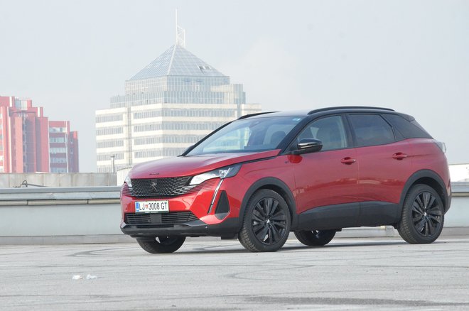 Peugeot 3008 je prenovljen in je še naprej eden boljših izdelkov te znamke.<br />
FOTO: Gašper Boncelj