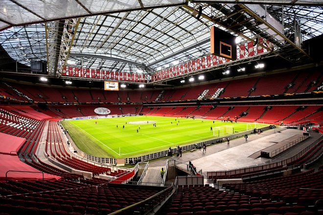 Štadion v Amsterdamu je eden najlepših in najsodobnejših na stari celini. FOTO: Piroschka Van De Wouw/Reuters