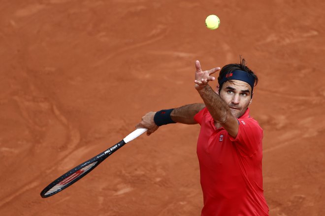 Federer ni za v staro šaro. FOTO:&nbsp;Christian Hartmann/Reuters