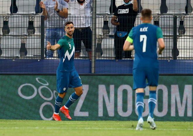 Andraž Šporar se je v Kopru vrnil v dobro strelsko formo, pomagal mu je tudi Josip Iličić. FOTO: Borut Živulović/Reuters