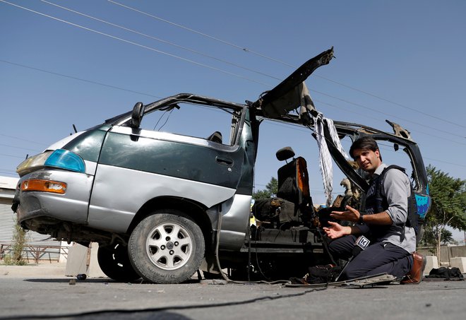 V Afganistanu so znova spopadi. FOTO: Stringer Reuters