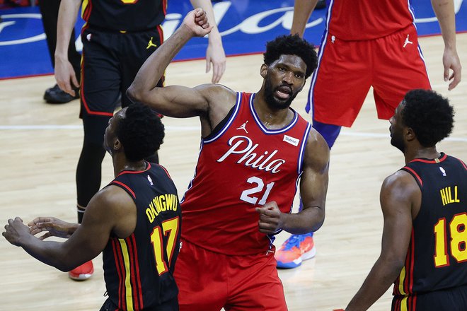 Joel Embiid, 27-letni Kamerunec pri Philadelphii, je bil drugi. FOTO: Tim Nwachukwu/AFP