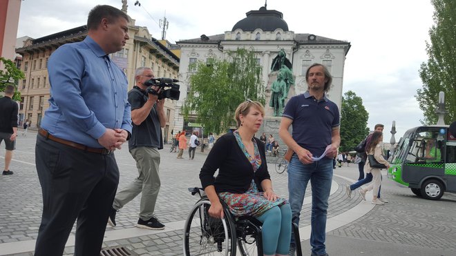 Miha Stegel, Alenka Kreč Bricelj in Uroš Macerl. FOTO: Borut Tavčar/Delo