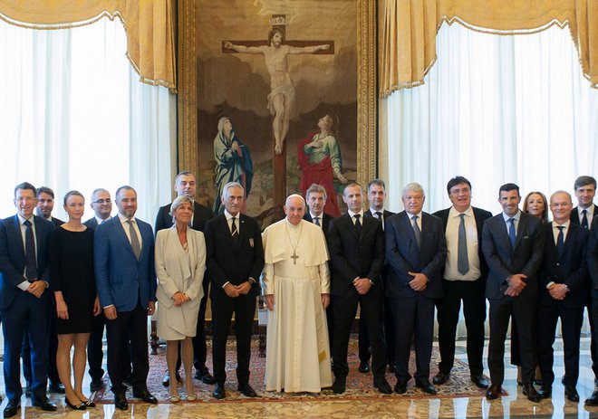 V apostolski palači je bil del izvršnega odbora Uefe. FOTO: AFP