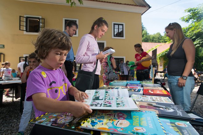 Na sejmu bo velika izbira kakovostne otroške literature po ugodnih cenah. FOTO: Domen Pal